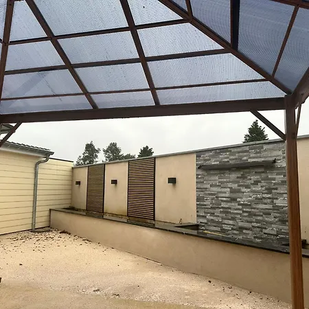 Prázdninový dům Agreable Maison Neuve De Plain Pied *